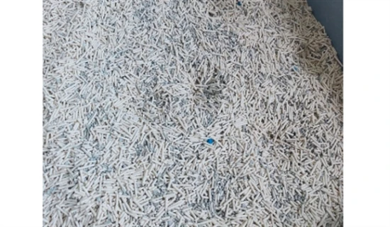 The litter box is clean, but the cat poops outside.